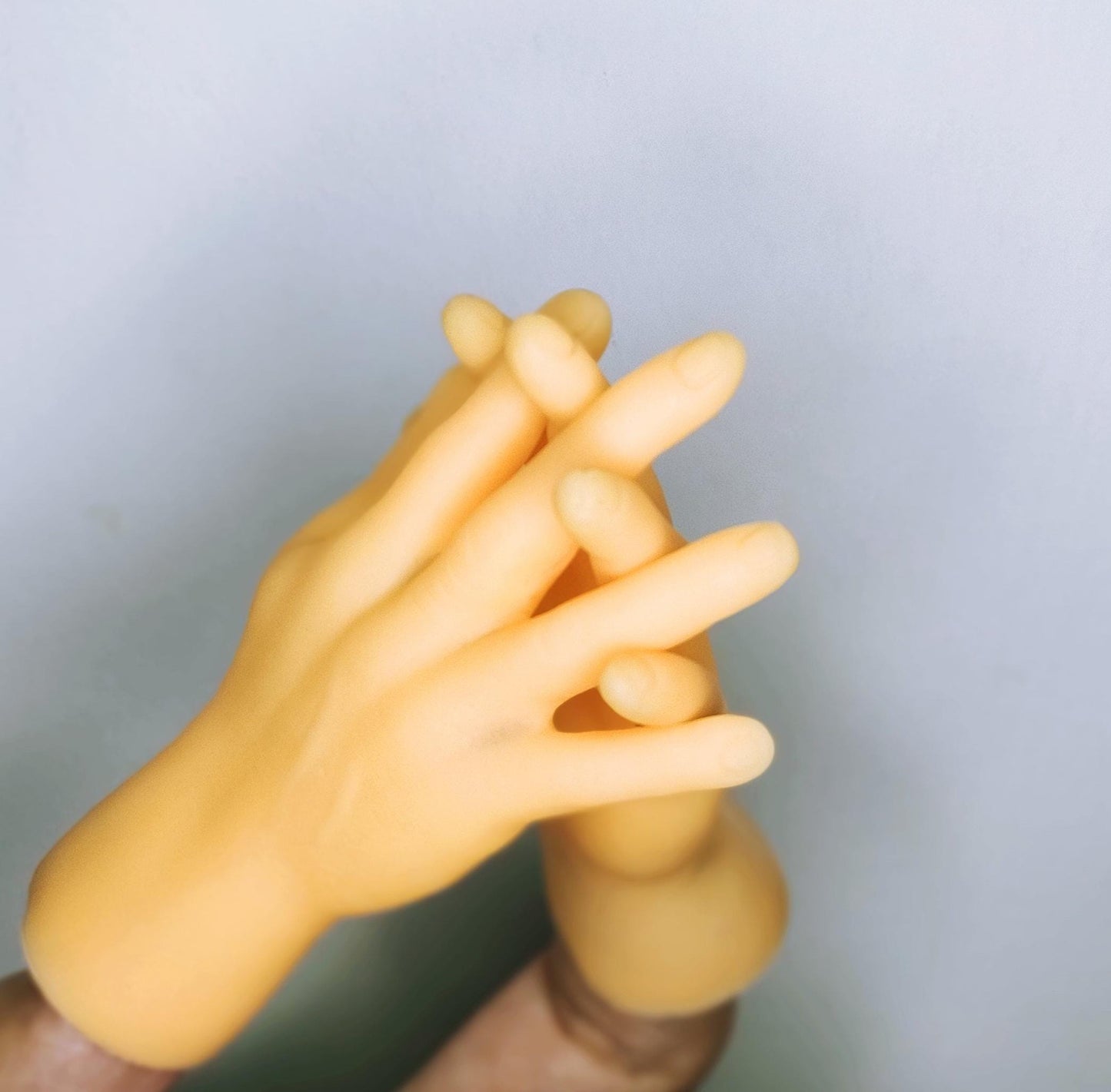 Putogn! Finger Hands or Little Feet Pet Set – Hilarious Tiny Hands and Feet for Pranksters, Meme Lovers & Fun Enthusiasts!