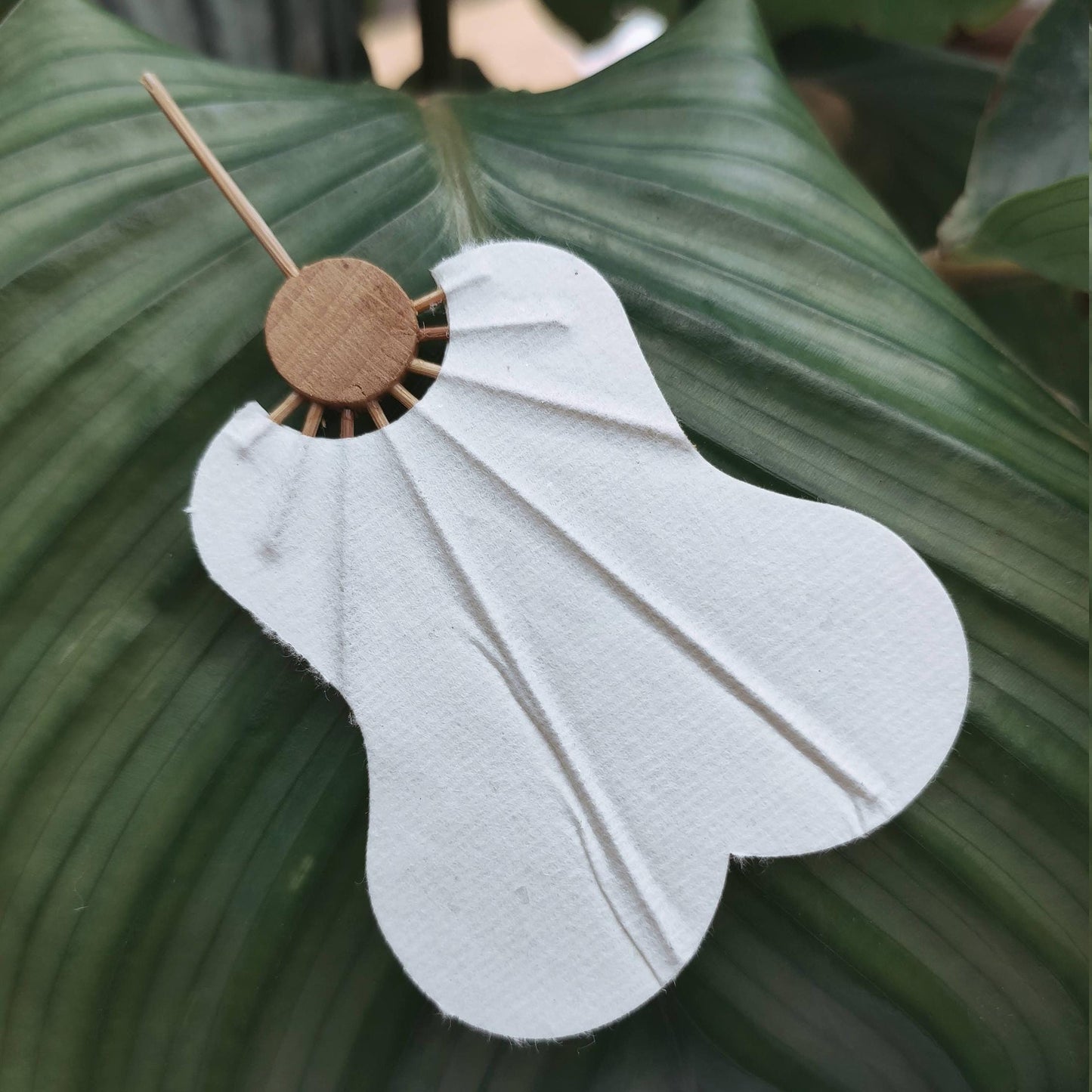 Handmade Tiny Paper Uchiwa Fans – Traditional Hand Fans for Summer, Weddings Decor, Perfect for Miniature fan for dollhouse decoration