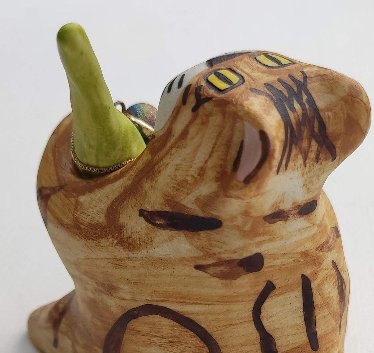 Putogn! Beer Bottle Orange Tabby Cat Figurine – Handmade Dazing Cat Decor for Cat Lovers & Beer Enthusiasts!