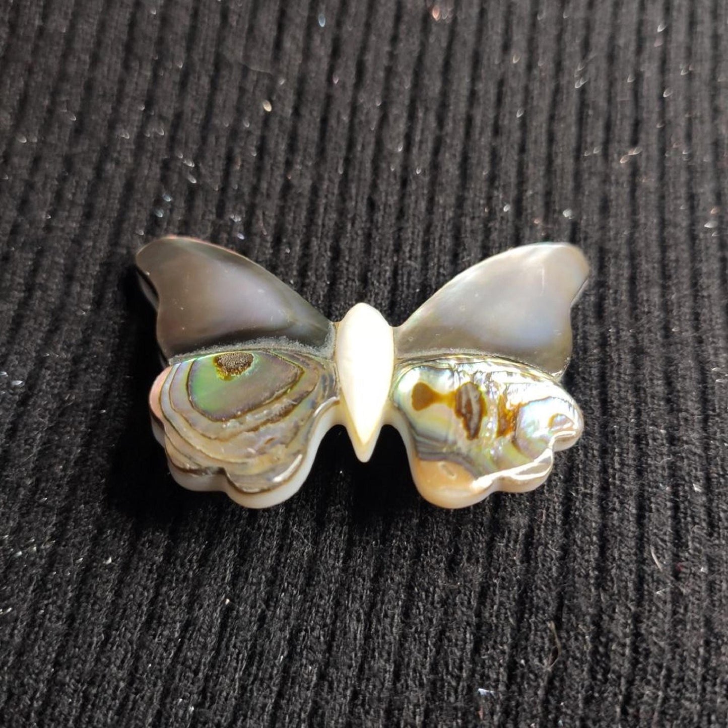 Putogn! Mother Shell Stitching Butterfly Brooch – Handmade Ocean-Inspired Jewelry for Nature Lovers & Elegant Fashionistas!
