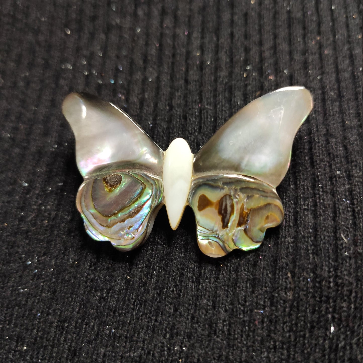 Putogn! Mother Shell Stitching Butterfly Brooch – Handmade Ocean-Inspired Jewelry for Nature Lovers & Elegant Fashionistas!