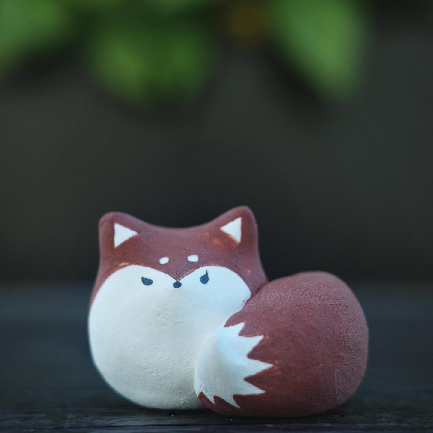 Ceramic Mini Fox – Handcrafted Red Sleeping Fox, Mini Garden Decor, Handmade Pottery Animals, Nature Lovers & Home Decor