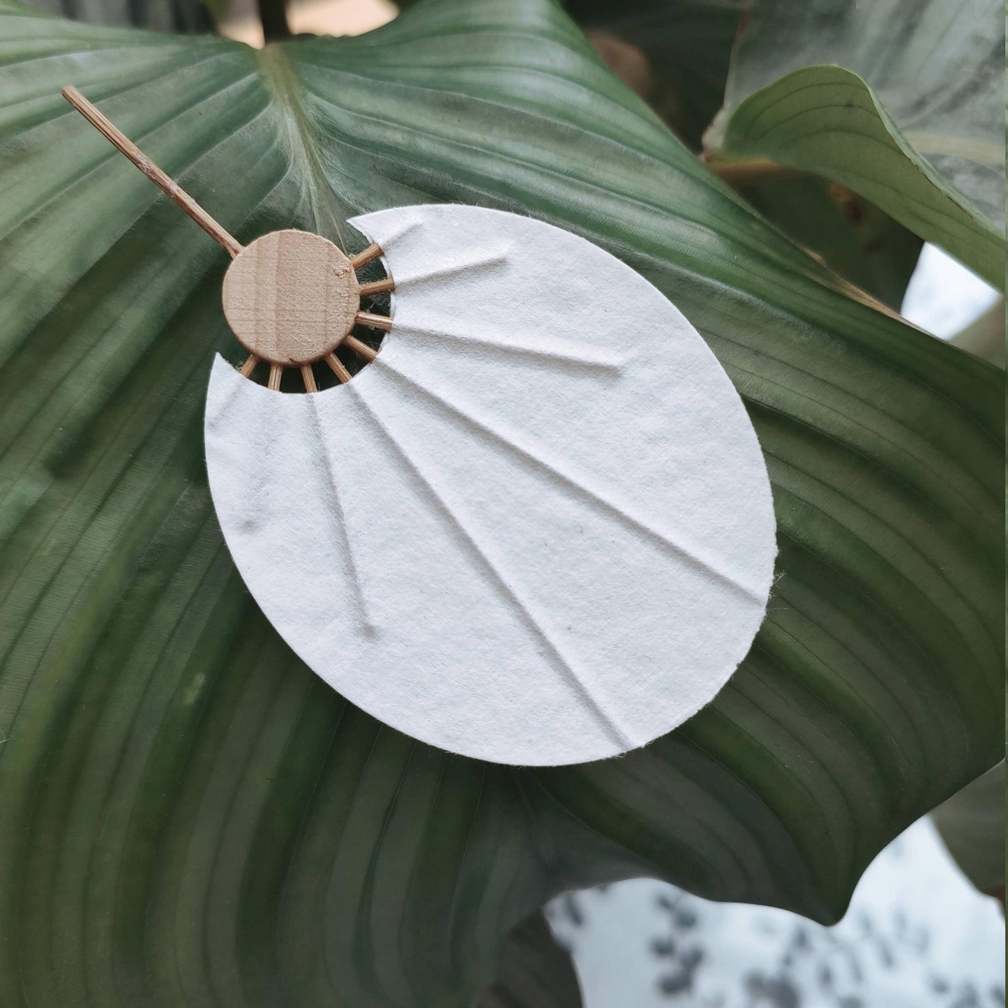 Handmade Tiny Paper Uchiwa Fans – Traditional Hand Fans for Summer, Weddings Decor, Perfect for Miniature fan for dollhouse decoration